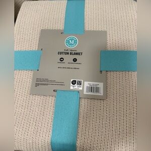 Martha Stewart: 100% Cotton Cotton Cream  Minimalist Blanket